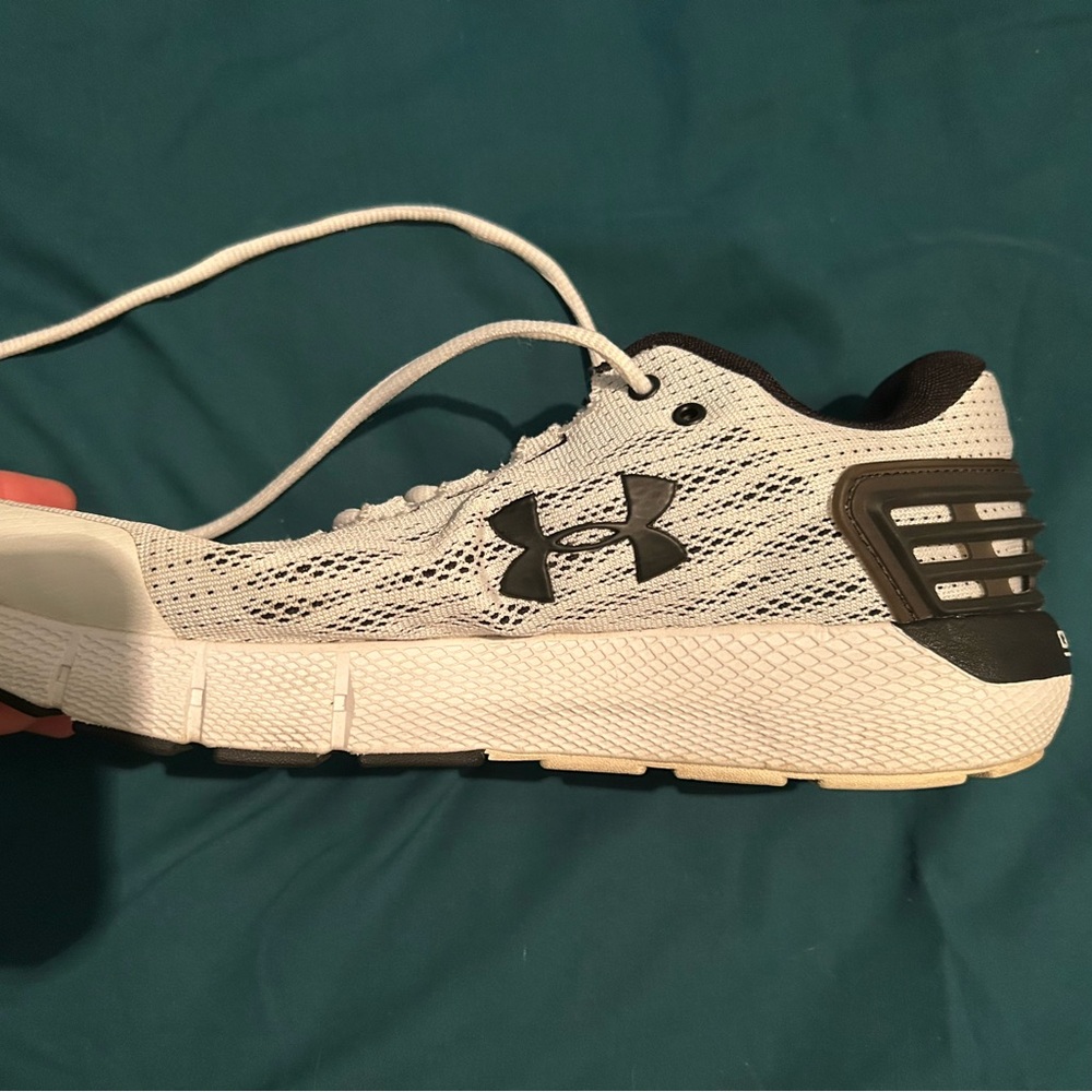 Under Armour White Mesh Sneakers - Picture 5 of 8